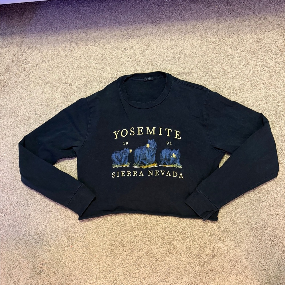 Yosemite Sierra Nevada Black Sweatshirt